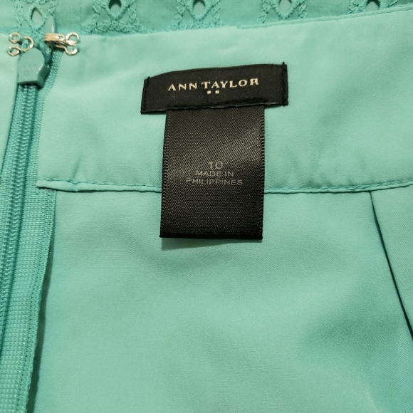 Ann Taylor Sea-Aqua Eyelet Midi Skirt, Sz 10 - Picture 6 of 7